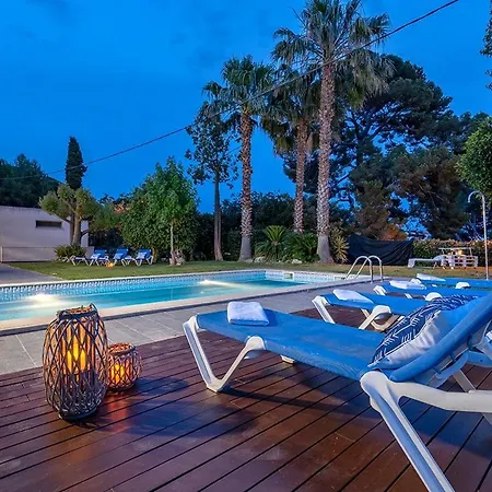 Semesterbostad Tarraco Village, Your Family In