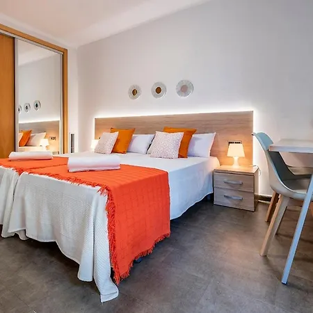 Tarraco Village, Your Family In Semesterbostad *
