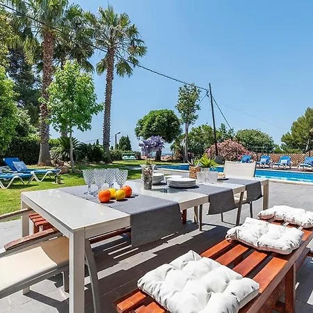 Tarraco Village, Your Family In Semesterbostad